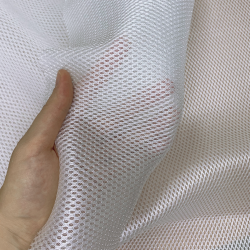 Сетка 3D трехслойная Air mesh 160 гр/м2, цвет Белый   в Щербинке